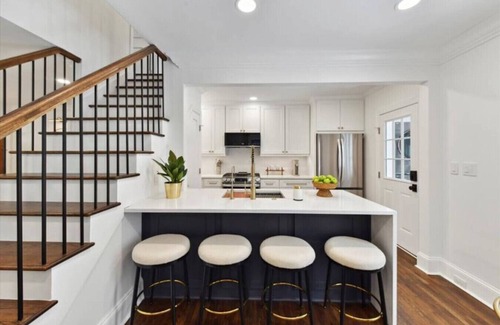 Dilworth Villa | Urban Oasis Near the Park (R)