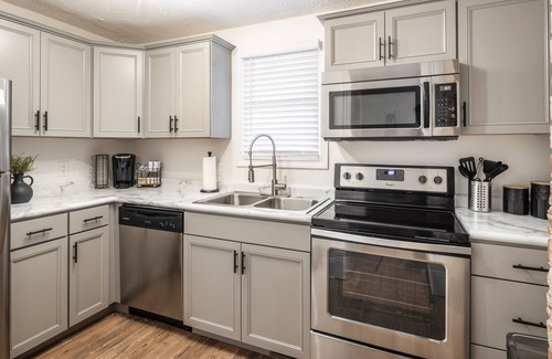 Hamilton House | Urban Quarter I - Miami University I Spooky Nook Sports