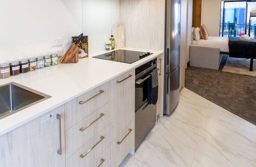 Christchurch City Centre House | Urban Retreat at 8 Wilmer: Upper Level Studio Gem