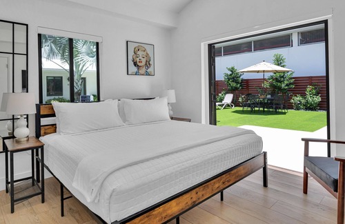 Flagler Village House | Urban Retreat | Eclectic Oasis | Freedom House Key