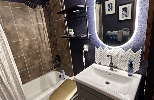 Ecco Condo | Urban Uptown Condo