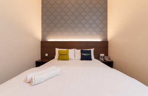 Jakarta Hotel | Urbanview Hotel Cengkareng Jakarta by RedDoorz