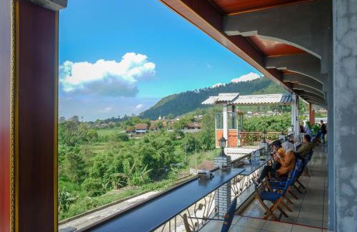 Kopeng Hotel | Urbanview Hotel Mountain Palace Kopeng