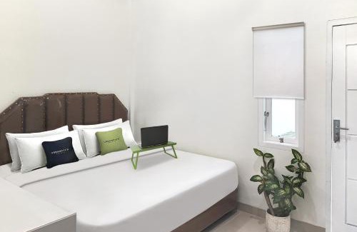 Jambi Hotel | Urbanview Hotel Syariah near Polda Jambi