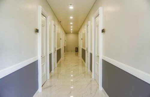 Surabaya Hotel | Urbanview Kencana Residence near Pakuwon Mall Surabaya