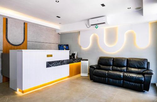 Lubuk Baja Hotel | Urbanview Tiana Residence Nagoya Batam by Reddoorz