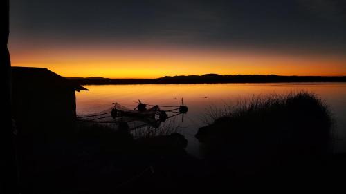 Puno Cabin | Uros Utasa Lodge