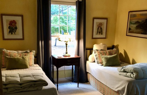 Pinehurst House | US Open favorite! On 18th fairway of #6. Walk to driving range and pickleball!
