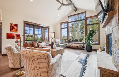 Baldy Mountain House | Breck Mountain Getaway home