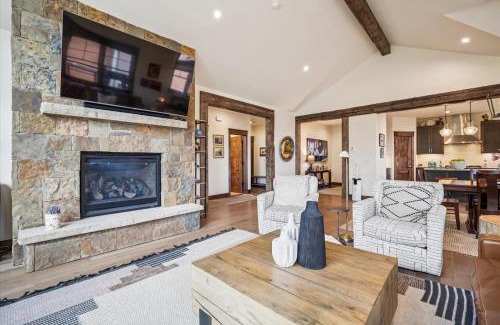 Baldy Mountain House | Breck Mountain Getaway home