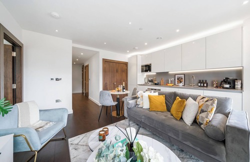 New Cross Apartment | USA Embassy Vibes - Nine Elms - 1 Bedroom Apartment