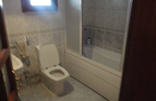 Uskudar Apartment | USKUDAR-FULL LARGE DUBLEX FOR 16 PEOPLE WITH A GREAT SEA WIEV