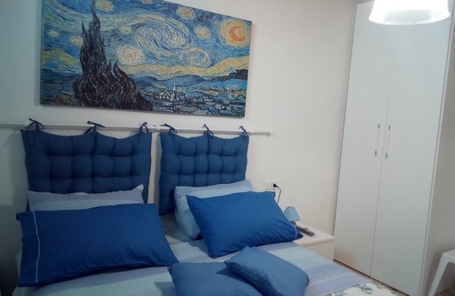 Ustica Apartment | USTICA- Panoramic apartment in the center