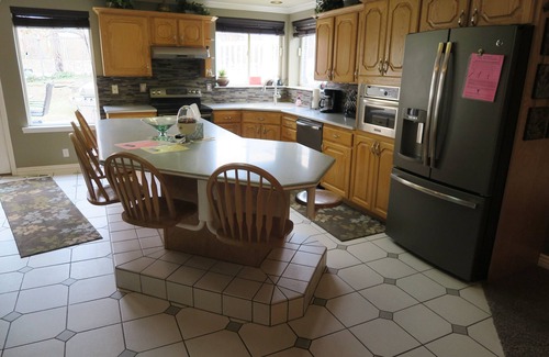 Granite Ridge House | Utah Large Ski Home on access road to Alta/Snowbird- on ski bus route