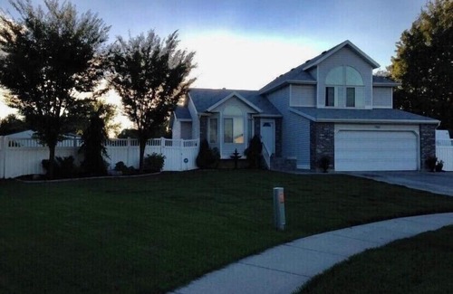 West Jordan House | *Utah’s Utopia*