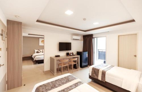Suan Luang Hotel | UTD8 Hotel and Residence