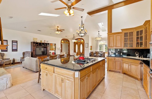 Paso Robles House | Uvae-Endless Views and Endless Privacy in Paso Robles Wine Country!