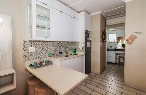 Manaba Beach Apartment | Uvongo Chalet 11