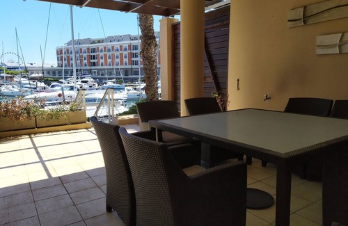 Victoria and Alfred Waterfront Apartment | V&a Waterfront Marina Yacht Basin - 3 Bedrooms