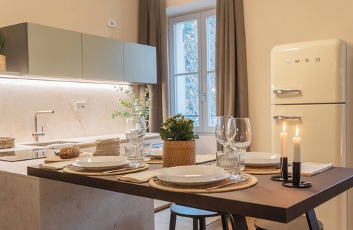 Como City Centre Apartment | V. Suite on Lake Como