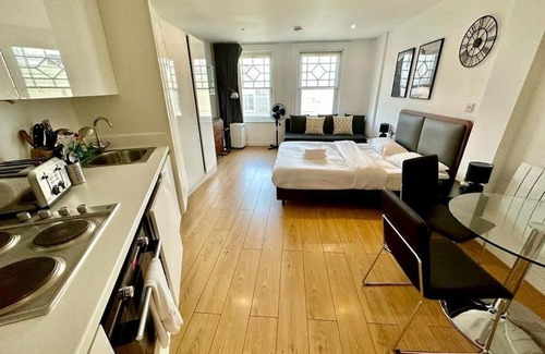 Soho Apartment | V13 Fantastic Apartment - 100m from Piccadilly Circus