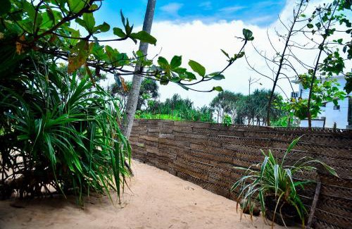 Kosgoda House | Vaaru Beach Villa