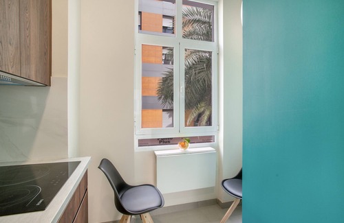 Las Palmas de Gran Canaria Apartment | Vacation Studio 'Estudio Balcon' with Shared Terrace, Wi-Fi and Air Conditioning