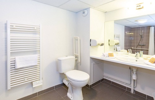 Roz-sur-Couesnon Hotel | Vacancéole - Les Chambres de la Baie