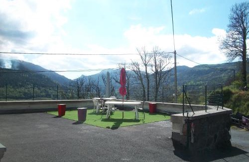 Laveissiere Apartment | Vacances au pied des Monts du Cantal