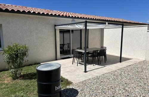 Vallon-Pont-d'Arc House | Vacances en Ardèche "maison pont d'arc"