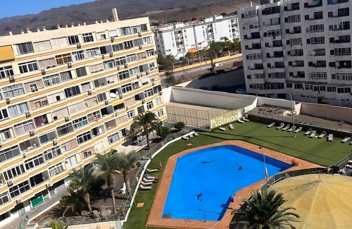 Playa del Ingles Apartment | Vacation Apartment 'Mirador Los Molinos' with Sea View, Shared Pool and Shared Garden