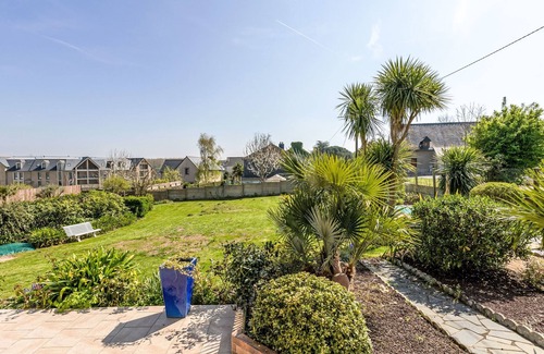 Saint-Pere House | Vacation home Martin by Interhome