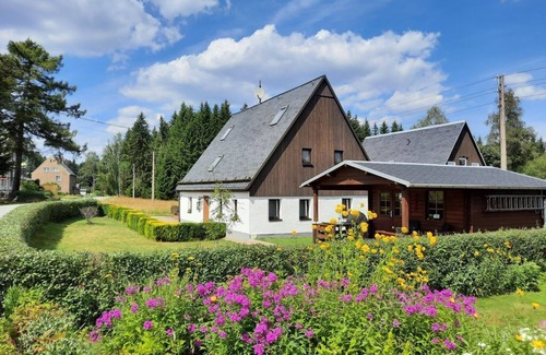 Marienberg House | Vacation home on the Erzgebirgskamm - Holiday home Kühnhaide