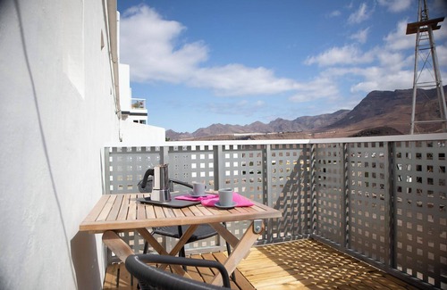 La Aldea de San Nicolas House | Vacation Home 'El Blanquizal A' with Mountain View, Wi-Fi and Air Conditioning