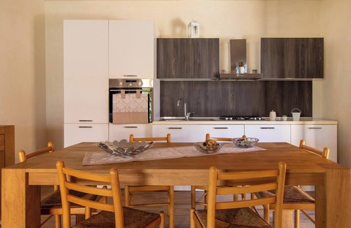 Santa Maria del Focallo House | Vacation Home "Casa Vacanza Il Melograno" with 2 Private Terraces, A/C & Wi-Fi