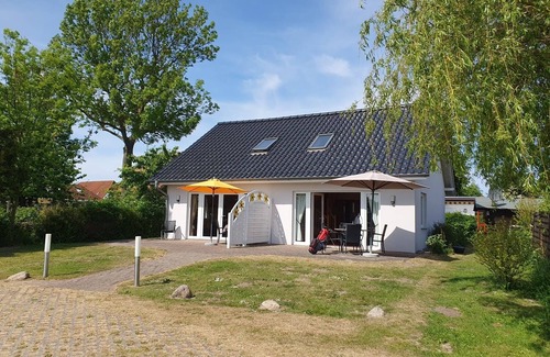 Borgerende Apartment | Vacation apartment/apartment for 5 guests with 70m² in Börgerende-Rethwisch (173606)