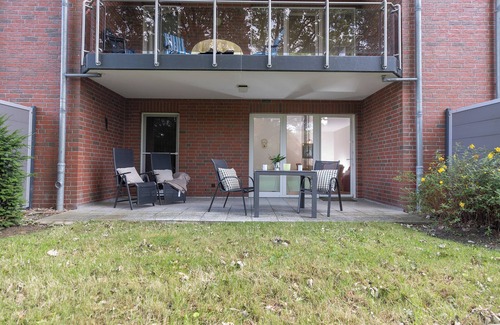 Wremen Apartment | Vacation apartment Lili Marleen 3-20, peaceful and with a sun terrace.