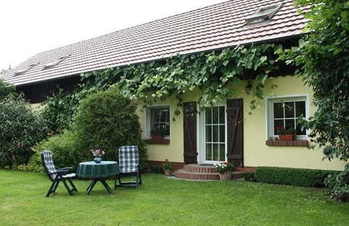 Byhleguhre Apartment | Vacation apartment 1 - Holiday apartment Weidengrund Burg Kauper