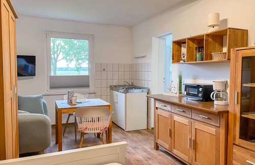 Gelbensande Apartment | Vacation apartment Klein - Vacation in the countryside