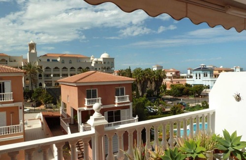 Puerto de la Cruz Apartment | Vacation apartment "Flora" in la Paz - with sea view/January to March 2025 still available!