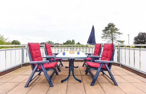 Neuharlingersiel Apartment | Vacation apartment Luuv - House Flinthörn