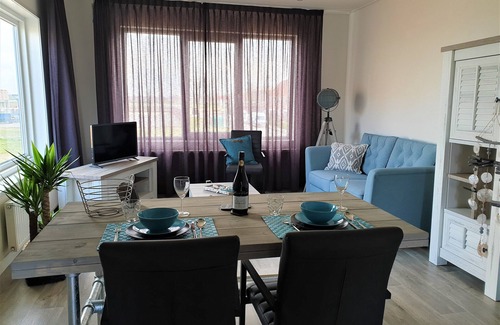 Sint-Annaland Apartment | Vacation apartment L' Ancora (port view)