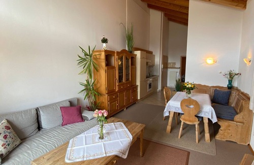 Schliersee Apartment | Vacation apartment 3 - Holiday apartments Weitl, Haus St. Michael