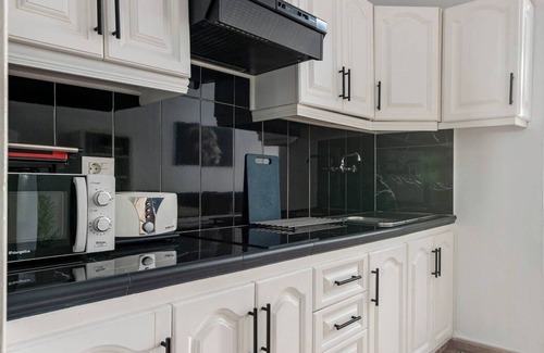 La Listada Apartment | Vacation Apartment 'Apartamento La Listada Bajo' with Wi-Fi