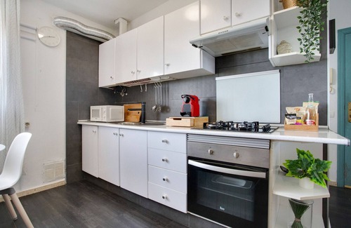 San Cristobal de La Laguna Apartment | Vacation Apartment 'Acogedor En La Laguna' with Shared Terrace, Wi-Fi and Air Conditioning