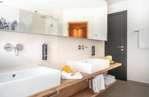 Gaschurn Apartment | Vacation apartment/apartment for 4 guests with 60m² in Gaschurn (51945)
