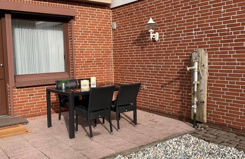 Dietrichsfeld Apartment | Vacation apartment/apartment for 4 guests with 65m² in Aurich (125611)