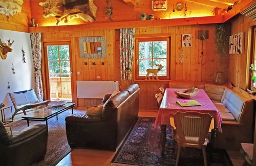 Konigsleiten Apartment | Vacation apartment - House Drieluik OG (upper floor)