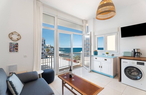 Bajamar Apartment | Vacation Apartment 'Atlantic Sunsets By Agüita Salada' with Sea View, Balcony and Wi-Fi