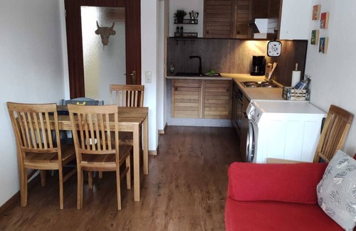 Ried Apartment | Vacation apartment close to the center, hiking trails and ski lift nearby.